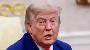 Axios: ABD Başkanı Donald Trump İran'a Yönelik 'Büyük Çaplı Bir Saldırıyı' Ciddi Olarak Düşünüyor