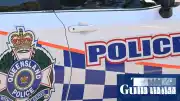 Brisbane'deki Bir Lisede Şüpheli Bıçaklı Saldırı: 17 Yaşındaki Öğrenci Ağır Yaralı