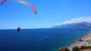 Antalya Konyaaltı Sahili'nde YKS Sonrası Yoğunluk