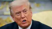 Trump'tan İran'a Sert Uyarı: Bedelini Ödeyecekler