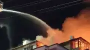 Bolu'da apartman yangını: Çatı katı kullanılamaz hale geldi