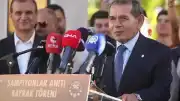 Büyükçekmece'de Galatasaray Şampiyonluk Bayrağı Göndere Çekildi: Dursun Özbek: "Anamızın ak sütü gibi helal bir şampiyonluk"