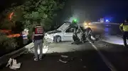 Kocaeli Anadolu Otoyolu'nda Tırın Otomobile Çarpması Sonucu 1 Çocuk Öldü, 3 Yaralı