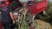 Osmaniye'de Otomobilin Bariyerlere Çarpması Sonucu 5 Kişi Yaralandı