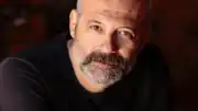 Sanatçı Levent Üzümcü Gözaltına Alındı
