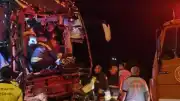 Gaziantep'te Yolcu Otobüsü Tırla Çarpıştı: 2 Kişi Hayatını Kaybetti, 22 Kişi Yaralandı