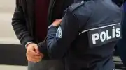 Güzellik Merkezinde Gizli Kamera!}{2 Kişi Tutuklandı