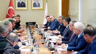 İçişleri Bakanlığı'nda Maden İşçileri ve İşveren Temsilcileriyle Toplantı Yapıldı