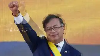 Kolombiya Cumhurbaşkanı Gustavo Petro'nun Görevi Geçici Olarak Askıya Alındı