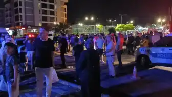 Bursa'da Bıçaklı Kavgada 3 Kişi Yaralandı