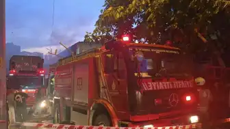 Ataşehir'deki Mobilya İmalathanesinde Yangın: Ekipler Harekete Geçti