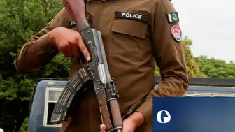 Pakistan'da Tatilde Olan Avustralyali Kiz Çocuğu Polis Hatasiyla Öldürüldü