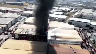 Ankara Kahramankazan'da Fabrika Yangını: Alevler Kontrol Altına Alındı