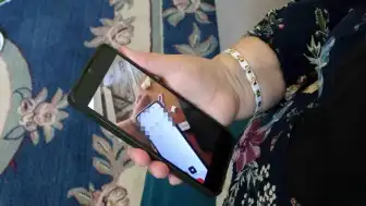 Antalya'da Telefon Dolandırıcılığı Girişimi: Yaşlı Kadın Kızının Müdahalesiyle Kurtarıldı