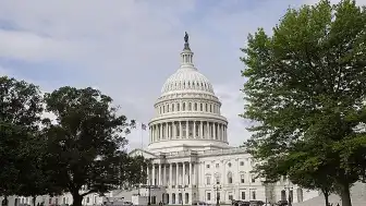 ABD Senatosu, Trump'ın İran'a Yönelik Askeri Hareketlerini Sınırlandıran Tasarıyı Kabul Etti