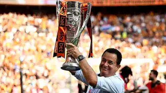 Acun Ilıcalı, Hull City'nin Premier Lig'e Yükselişini Wembley'de Kutladı