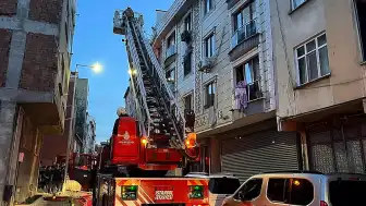 Bağcılar'da Apartman Dairesinde Yangın Çıktı