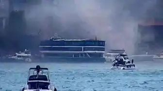 Bebek Sahili'nde Çıkan Tekne Yangını Söndürüldü
