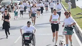 Binlerce Kişi Zübeyde Hanım Koşusu İçin Bir Araya Geldi