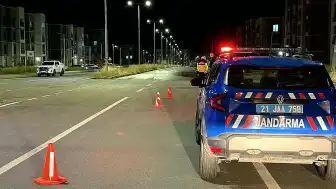 Diyarbakır'da Trafik Kazası: 2 Kişi Hayatını Kaybetti, 5 Kişi Yaralandı