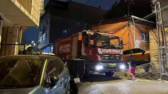 Eyüpsultan'da Bodrum Katında Yangın: 4 Ağır Yaralı