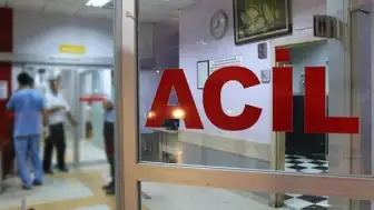 Fatih'te Otelde Çıkan Yangında 1 Kişi Hayatını Kaybetti