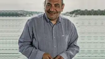 Gazeteci R.M. Hastaneye Kaldırıldı