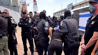 Gazze'ye Giden Flotilla Mensupları Sınır Dışı Ediliyor