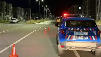 Halk Otobüsü ile Otomobil Çarpıştı: 2 Kişi Hayatını Kaybetti, 5 Kişi Yaralandı