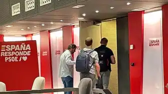 İspanyol Polisi, Başbakan Sanchez'in Partisi PSOE'nin Genel Merkezine Yolsuzluk Soruşturması Kapsamında Baskın Düzenledi