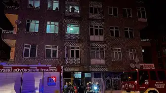 Kayseri'de 4 Katlı Binanın Bodrumunda Yangın Çıktı
