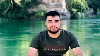Kaza Yapan TIR'a Yardım Etmek İsteyen Sürücü ve Polis Memuru Hayatını Kaybetti: 1 Ölü, 2 Yaralı
