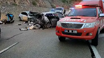 Malatya'da Trafik Kazası: 8 Yaralı