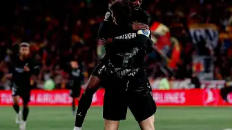 PSG, Fransa Ligue 1'de Şampiyon Oldu