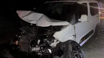 Sakarya Kaynarca'da Trafik Kazası: 4 Kişi Yaralandı