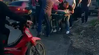 Sakarya'da Göğüs Ağrısı Geçiren Kişi, Yol Ortasında Ambulansla Hayata Tutundu