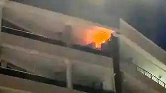 Siirt'te Şampiyonluk Kutlamasında Havai Fişek Kombiyi Ateşe Verdi