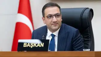 Adli Kontrol Kararı Verilen Balçova Belediye Başkanı Onur Yiğit Adliyeden Çıktı