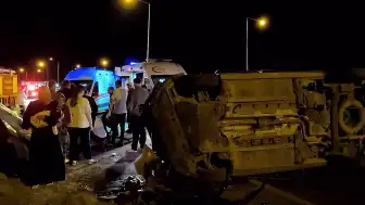 Batman'da Hafif Ticari Araç Takla Attı: 6 Yaralı