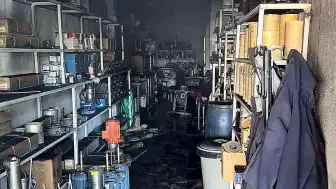 Diyarbakır'da Tamirci Dükkanında Yangın: İş Yeri Kullanılamaz Hale Geldi