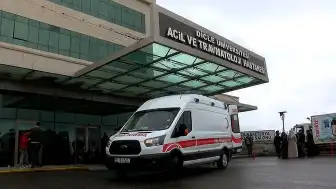 Diyarbakır'da Traktör Kazası: 3 Yaşındaki Çocuk Hayatını Kaybetti