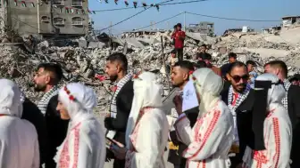 Gazze'deki Cibaliye Mülteci Kampı'nda Toplu Nikah Töreni Gerçekleştirildi
