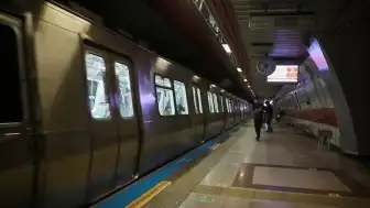 İstanbul'da Metro Kazası: Kadıköy-Sabiha Gökçen Hattı Bostancı Durağında Raydan Çıktı