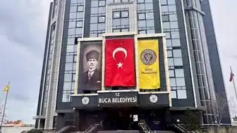 İzmir'de Buca Belediyesi'ne Operasyon: Gözaltı Sayısı 54'e Yükseldi