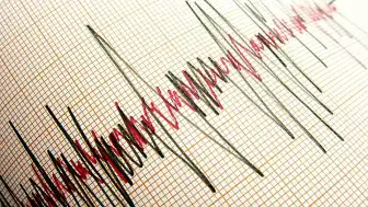 İzmir'in Foça İlçesinde 3.7 Büyüklüğünde Deprem Meydana Geldi