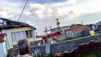 Konya'da Bir Evin Çatısında Yangın Çıktı