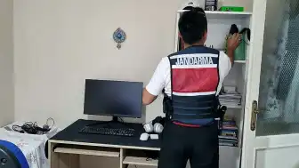 MİT'ten İstanbul ve Kocaeli'de Kredi Kartı Şebekesine Eş Zamanlı Operasyon