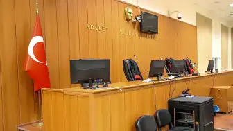 Öğrenciye Okul Değiştirme Cezası: Müdür Yardımcısını Tehdit Ettiği İçin