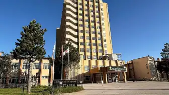 Sivas'ta Baltalı Saldırı: 3 Yaralı, Şüpheli Gözaltına Alındı