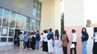 YKS İlk Oturumu TYT Tamamlandı: Adaylar Türkçe ve Fen Sorularına Dikkat Çekti